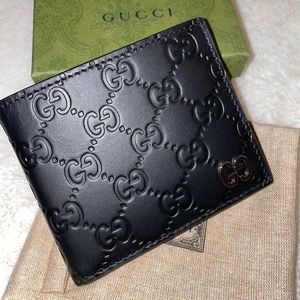 Brand new with tags authentic Gucci mens wallet